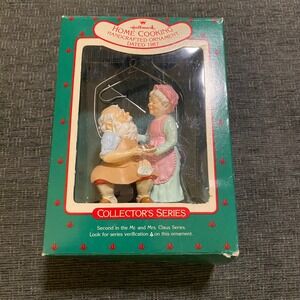 Hallmark Keepsake Ornament 1987 Home Cooking Mr and Mrs Claus Collector Series